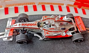 SCALEXTRIC ORIGINAL McLAREN MERCEDES MP4-22 FERNANDO ALONSO - Imagen 1 de 6