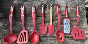 KitchenAid Professional EMPIRE RED Utensils 9 Piece Grater, Spoons, Spatula, VGC - Picture 1 of 6