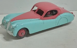 DINKY TOYS  ANCIEN #157 SUPERBE JAGUAR XK 120 EN TRES BON ETAT SANS BOITE bm - Imagen 1 de 6