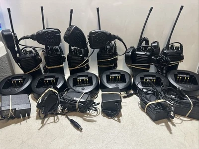 Lote de 6 cargadores y antena y micrófono Vertex estándar VX-261-G7-5 (JUEGO COMPLETO) Foto 1 de 4