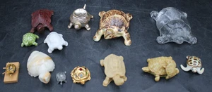 13 piezas Figuras de Tortuga de Colección AGULANTES Inglaterra Estaño Piedra Vidrio Madera Caja de Metal - Imagen 1 de 7