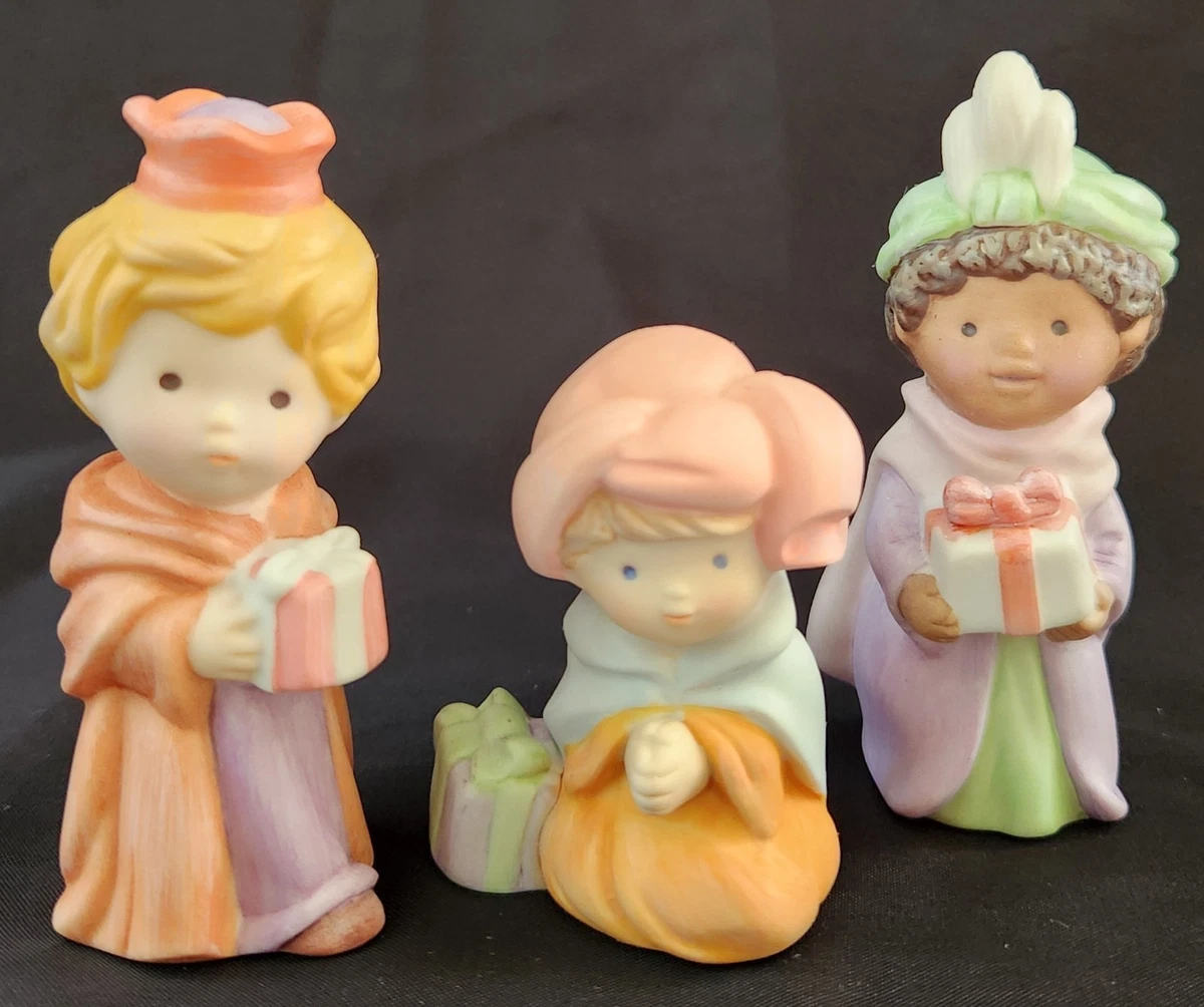 Avon Heavenly Blessings Nativity for sale | eBay