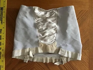 Vintage Willa  Form Hip Slimming Open Bottom Girdle  Garters Clips Shapewear - Picture 1 of 9