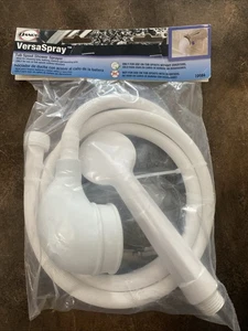 DANCO 10086 VersaSpray, Confezione da 1, Spruzzatore per Vasca da Giardino Installazione Facile e Rapida - Foto 1 di 7