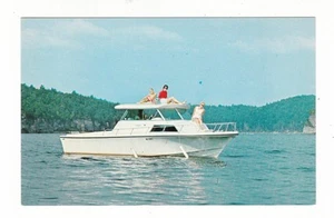 Summersville Lake, West Virginia Vintage Postkarte/Boot auf See und Mädchen - Bild 1 von 2