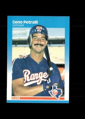 1987 Fleer - Geno Petralli #135 - Image 1 of 2