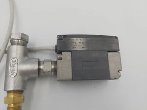 CKD WFK3012S-10-A2 DURCHFLUSSSENSOR - Bild 1 von 4
