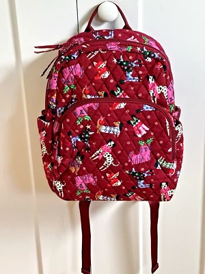 VERA BRADLEY ESSENTIAL COMPACT BACKPACK Holiday Hounds*gift idea - Image 1 of 4