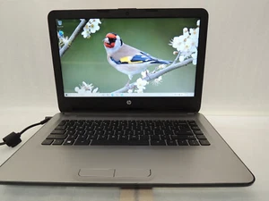 HP 14-an012nr  LAPTOP  AMD E2-7110 @ 1.80 GHZ  RAM-4GB HDD-32GB WINDOWS 10 - Picture 1 of 7