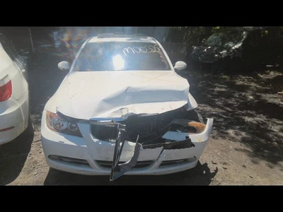 Pilar central del conductor sedán mercado de Canadá para BMW 323i 26438 06-11 Foto 1 de 4