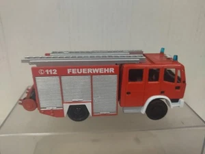 IVECO MAGIRUS LF 16-12 FIRE/POMPIERS 1:64 DelPRADO DEFECT/NO RETRO/NO BOX - Imagen 1 de 5