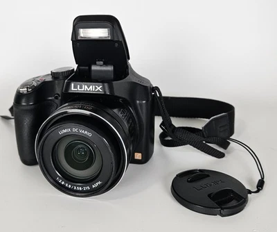 Panasonic LUMIX DMC-FZ72 Premium-Bridgekamera (16 Megapixel, 60x opt. Zoom) - Bild 1 von 2