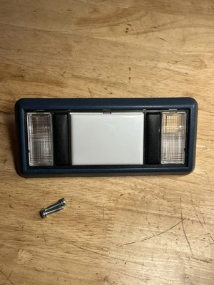 1988-98 Chevy GMC Sierra Silverado 1500 2500 Tahoe cúpula suburbana azul claro fabricante de equipamento original✅ - Imagem 1 de 4