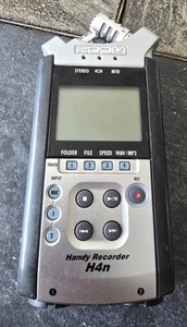 Zoom H4n Handy Recorder Digital Handheld Portable PLEASE READ - Picture 1 of 4