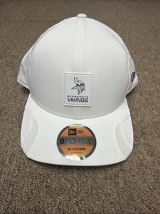 Truckermütze Minnesota Vikings New Era 2025 Sideline 9FORTY verstellbar - Bild 1 von 4