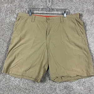 Columbia Men's Khaki Shorts 40 Regular 10” Inseam Lightweight Performance Golf - Picture 1 of 8