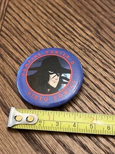 Video cómics de Vampire Hunter D años 90 botón de alfiler promoción ENVÍO GRATUITO - Imagen 1 de 2