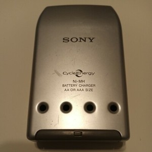 Sony Cycle Energy BCG-34HC Battery Charger AA or AAA Power Plug