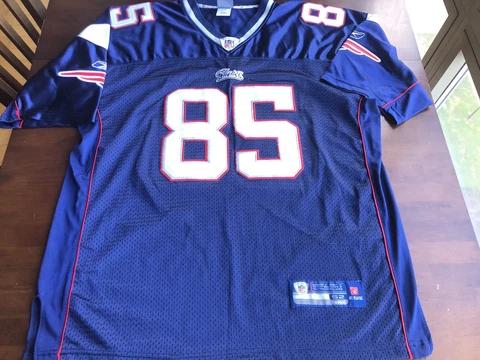 100% Authentic REEBOK Chad Ochocinco #85 New England Patriots Jersey Size 52 Cover