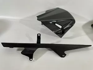 Hinterradabdeckung Carbon mit Kettenschutz Kotflügel Suzuki GSX-R 1000 2017- - Picture 1 of 1