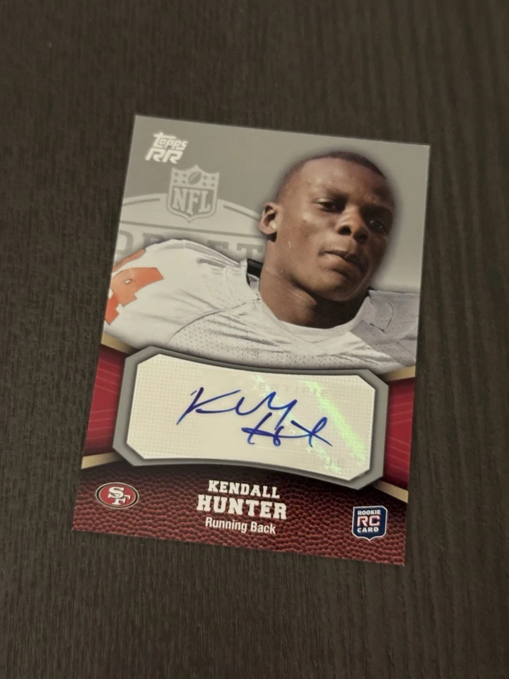 2011 Topps Rising Rookies Autographs Insert #113 KENDALL HUNTER Auto ROOKIE RC - Image 1 of 2