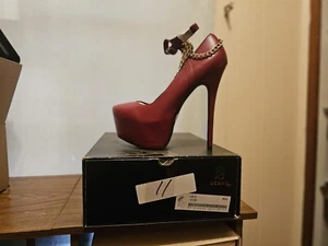 Tacones Shoedazzle talla 11 - Imagen 1 de 1