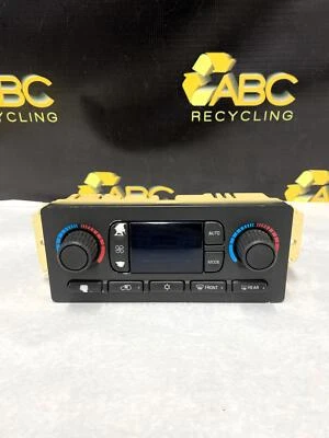 Conjunto de control de clima de temperatura delantera GMC Envoy 2003-2004 ID 15195331 OEM Foto 1 de 4
