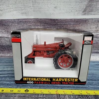 Speccast 2002 1/16 International harvester farmall 400 diesel diecast detailed - Image 1 of 4