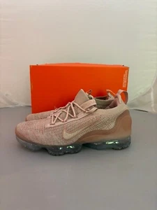 Nike Air Vapormax 2021 FK pink mens shoes size 10 DJ9975 600 - Picture 1 of 5