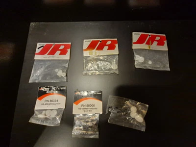 JR Racing Hitec Servo Juego Lote Nuevo de Lote Antiguo Foto 1 de 3