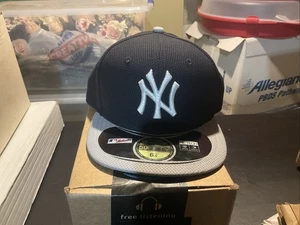 New York Yankees eng anliegende Mütze Kappe 6 3/8 - Bild 1 von 4