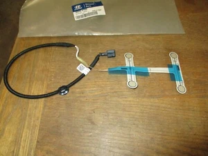 Hyundai Front Seat SBR Pad 888R0-K7000 - Picture 1 of 3