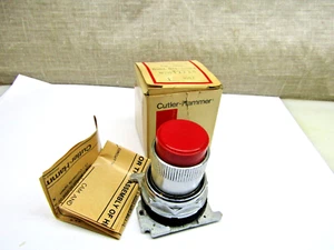 Eaton Cutler Hammer 10250T2724 Red Long Oper Push Button - Picture 1 of 3