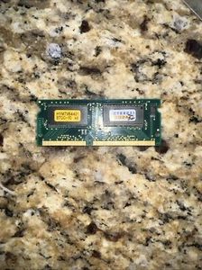 Hyundai 9924 Memory Module HYM7V64401TQG-10 32MB PC66 32MB. - Picture 1 of 2