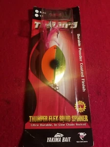 original Yakima Bait MCFBD Toman's Thumper Flex Squid Spinner "Heart Attack" NEU - Bild 1 von 6