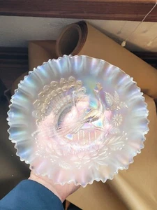 Nice White Northwood Carnival Glass Peacocks on the Fence Pie Crust Edge Bowl - Picture 1 of 14