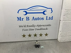 FORD FOCUS MK3 BOOT LOCK 5DR 8M51-R442A66-DW REAR TAILGATE CATCH CLOSE 11-14 - Picture 1 of 4