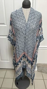 Shiraleah Chicago One Size Scarf Cape Wrap Shawl Geometric Elephant Design EUC - Picture 1 of 8