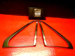 98 99 00 VOLVO S70 EXTERIOR OUTER REAR WINDOW FRAMES TRIMS OEM DARK OLIVE GREEN - Bild 1 von 5