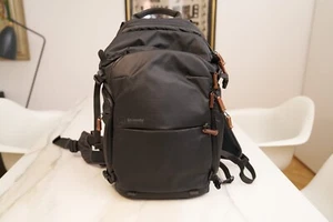 Shimoda Explore V2 25 Starter Kit Fotorucksack (w/ Small Mirrorless Core Unit) - Bild 1 von 6