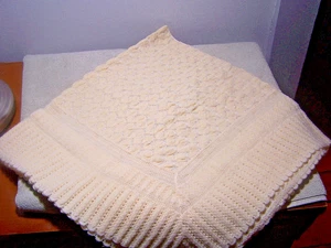 Vintage Kleinkind Taufdecke Andenken cremeweiß weich 50er Jahre 34 "x 36" - Bild 1 von 5