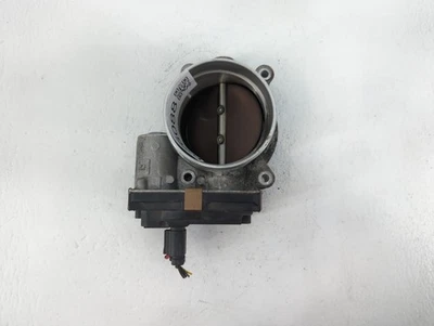 Carrocería del acelerador Chevrolet Suburban 1500 FRWVV Foto 1 de 4