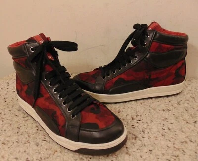 Tenis Prada de caña alta con estampado de camuflaje rojo/negro tela de cuero talla 41 Foto 1 de 4