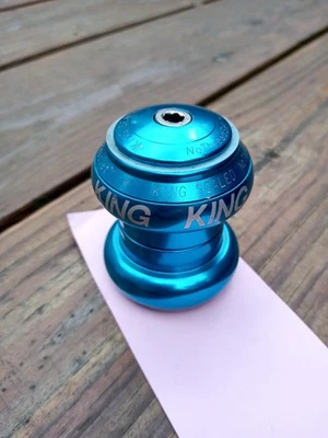 复古 90 年代 Chris King 1-1/8 英寸绿松石 NoThreadSet™(NoLogo 下杯) — 第 1/4 张图片