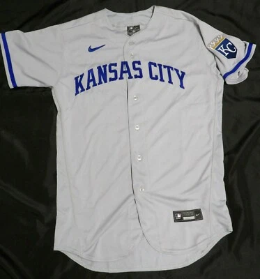 Kansas City Royals Blank Nike Jersey Size 44 New With Tags NWT - Image 1 of 4