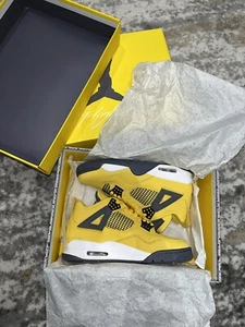 Size 6.5 - Jordan 4 Retro Mid Lightning - Picture 1 of 5