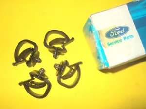x4 NEW GENUINE/CAPRI/2.8i/FIESTA/XR2/ESCORT/XR3i/RS TURBO/BAY/WIRING/LOOM/CLIPS - Picture 1 of 13