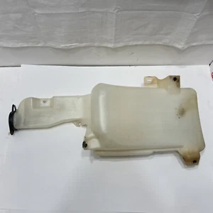Washer Reservoir Tank with Pump For 99-06 Chevy Silverado GMC Sierra 1500 2500 - Picture 1 of 8