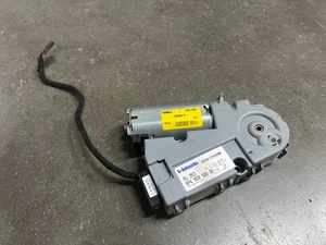 2009 2010 2011 2012 Audi A3 TDI Roof Sun Glass Motor OEM 9582 - Picture 1 of 6