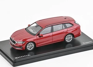 Skoda Superb IV Combi (2023) Rot Karmin Metallic - ABREX 1:43 - Bild 1 von 4